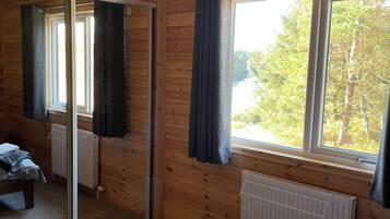 2 slaapkamers, een strijkplank/strijkijzer, wifi, beddengoed