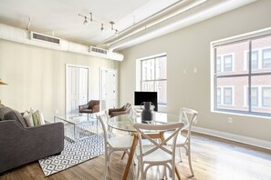 Interior - FIDI 2br | Keyless Entry | Fully Furnished (Boston)