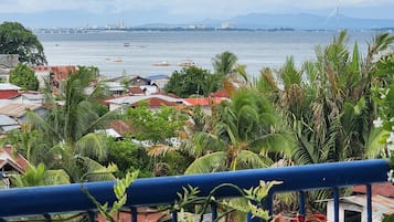 Family Penthouse, Non Smoking, Ocean View | Property grounds