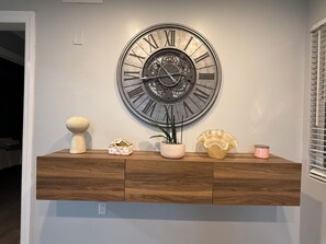Interior - Luxe Modern Home - Private, Friendly & Stylish (Sarasota)