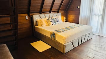 Double Room, Balcony, Sea View | Laptop workspace, free WiFi