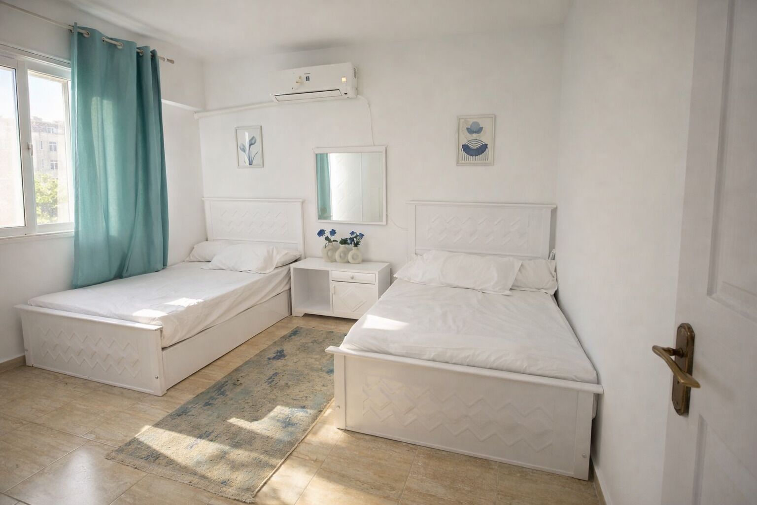 2 bedrooms, bed sheets, wheelchair access