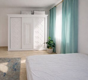 2 chambres, draps fournis, accès pour personnes à mobilité réduite