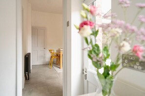 Interior - Stylish Retreat Inside City Walls (York)