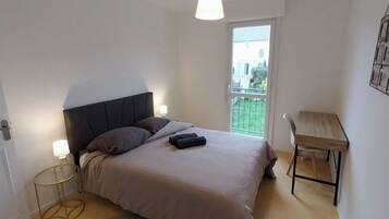 3 chambres, fer et planche Ă repasser, Wi-Fi, draps fournis