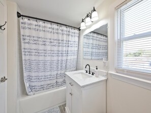 Bathroom - Great for Families! Short Drive to Beaches! (Cape May)