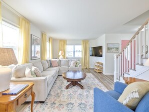 TV, offices - Great for Families! Short Drive to Beaches! (Cape May)