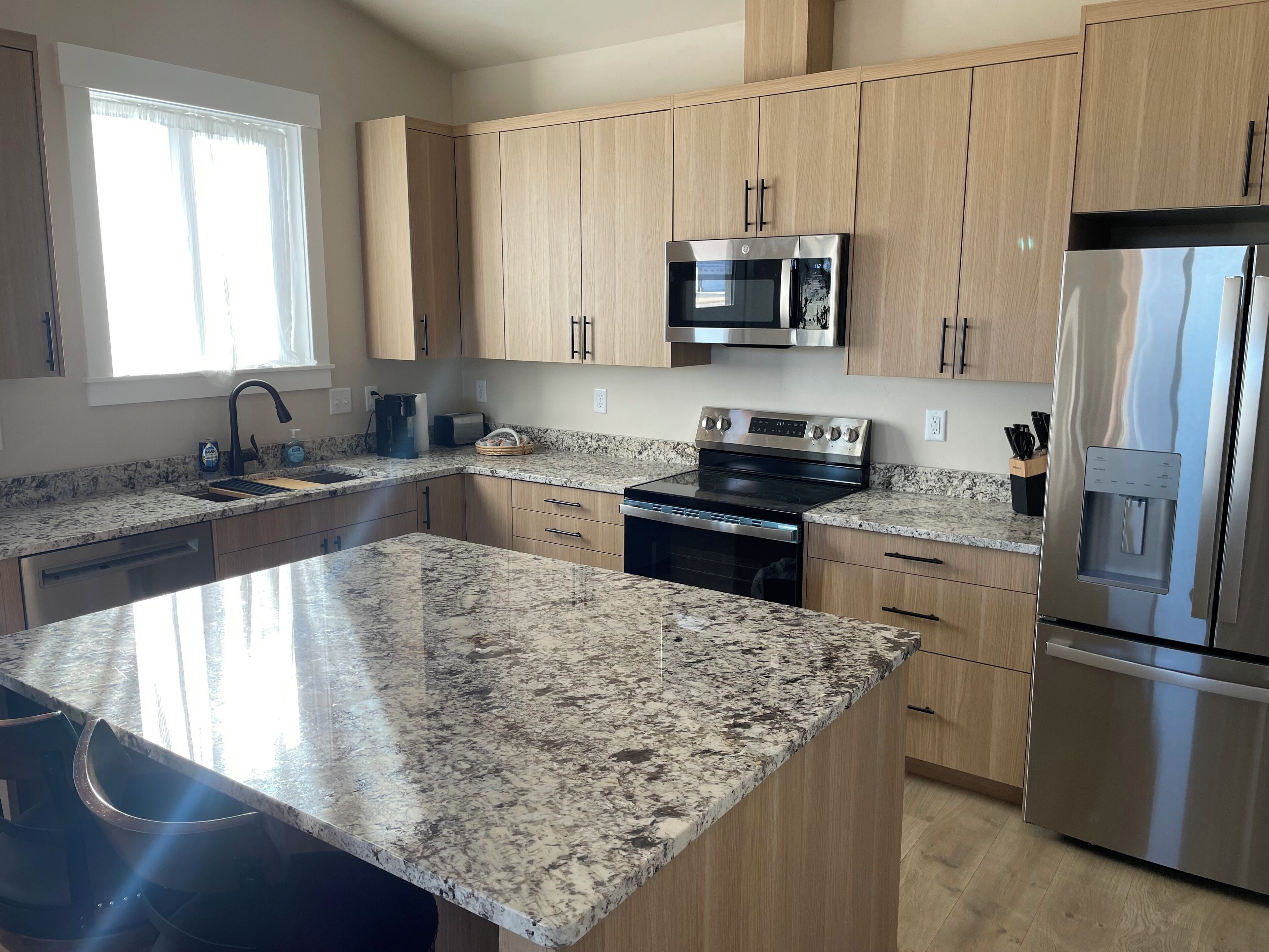 微波炉、烤箱、炉灶、洗碗机