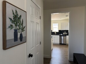 Interior - Gorgeous 5 bedroom Master's home (Martinez)