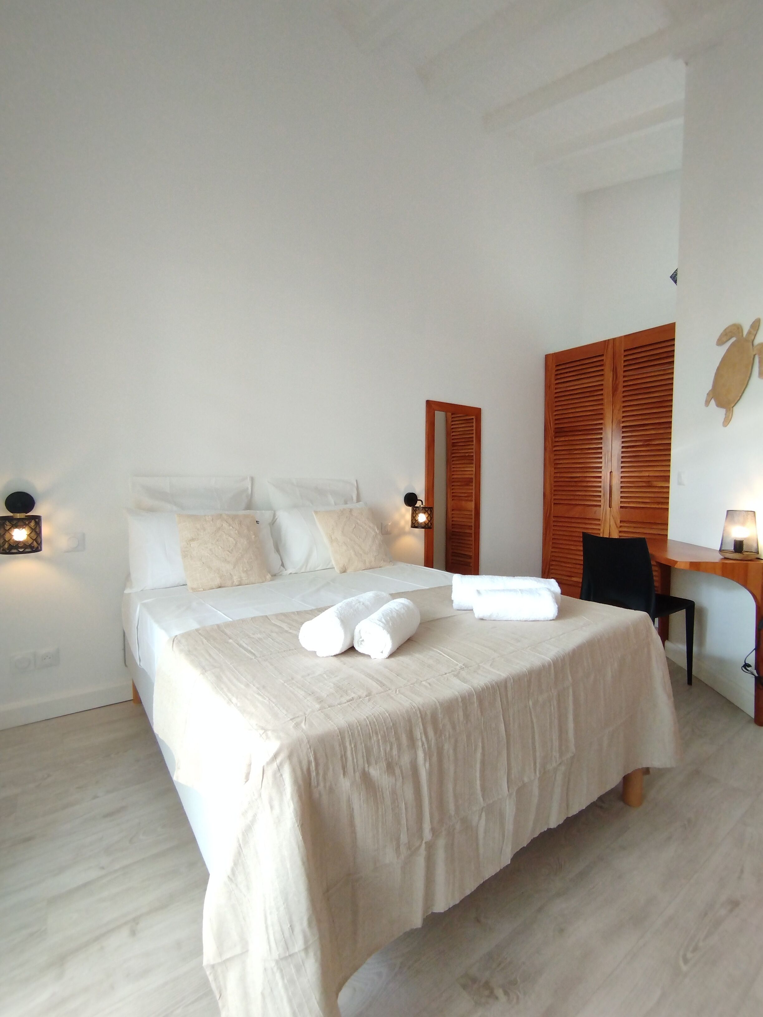 1 makuuhuone, silitysrauta/-lauta, internet, vuodevaatteet