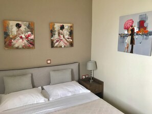 Apartment, Balcony, Sea View | In-room safe, blackout drapes, soundproofing, iron/ironing board