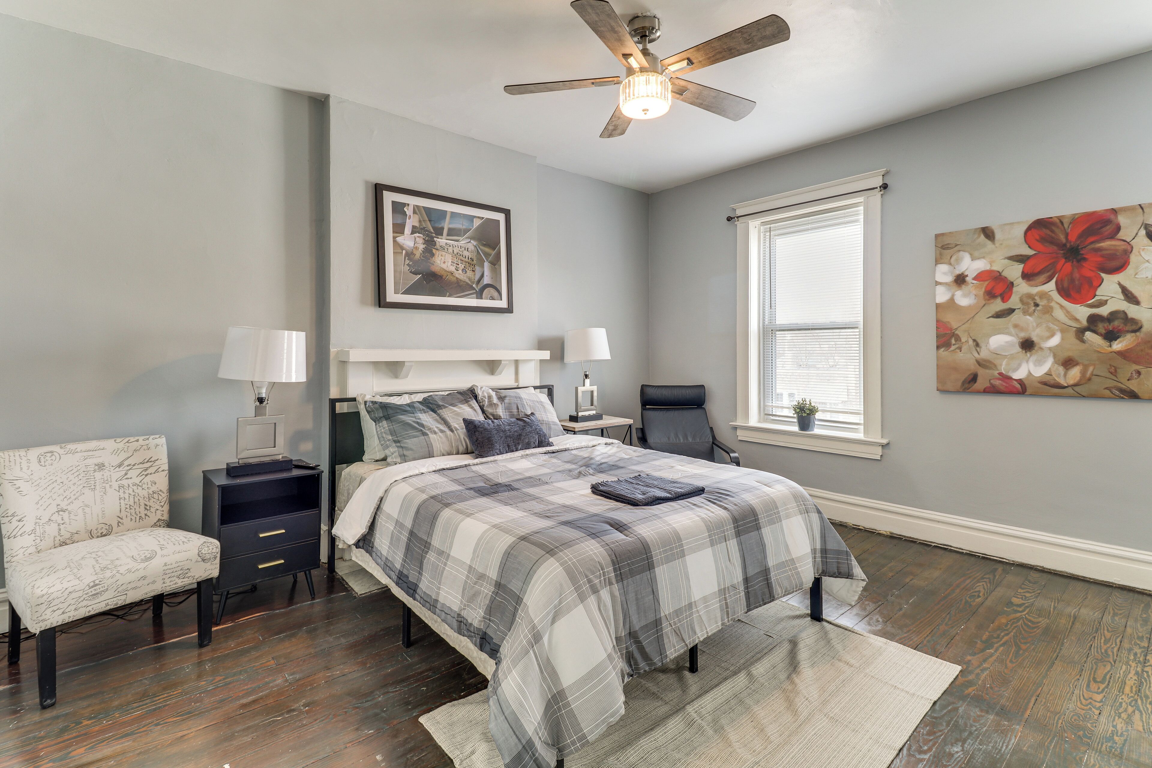 1 quarto, ferros/tábuas de passar roupa, acesso à internet