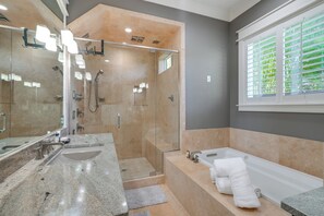 Hair dryer, towels - Luxe 30A Group Getaway! Home w/ Pool & Patio (Santa Rosa Beach)