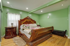 3 makuuhuonetta, silitysrauta/-lauta, internet, vuodevaatteet