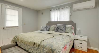 3 Mi to Blue Hills Skiing & Hiking! Couple’s Apt