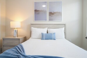 Comfort Townhome, 3 Bedrooms - Modern 3Bd Screened Pool at Serenity Resort 17322 (Clermont)