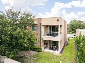 Exterior - Modern Magic Village Home for 8 with Grill 3131 (Kissimmee)