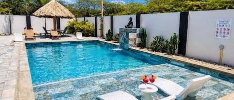 Piscine extérieure