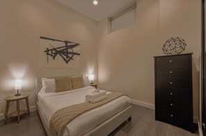 Luokittelematon kuva, 4 kautta 12, painike