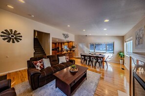 Interior - Family-Friendly 3BR | 8-Person Hot Tub + BBQ Deck (South Lake Tahoe)