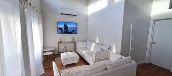 Relax in this calm and stylish space, fully furnished house ready for you.