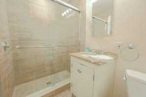 Hair dryer - Simple 1br |  Financial District | Keyless Entry (Boston)