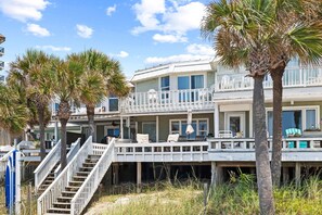 Exterior - Fantastic Beachfront Townhome in Panama City Beach (Panama City Beach)