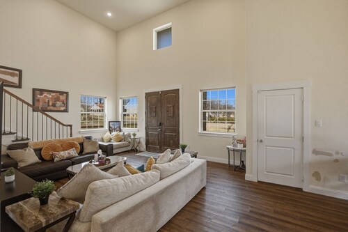 Spacious McKinney TX Home Near Downtown