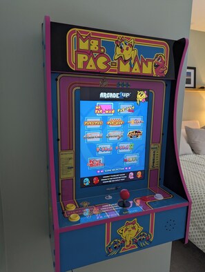 3 Schlafzimmer, Bügeleisen/Bügelbrett, WLAN, Bettwäsche