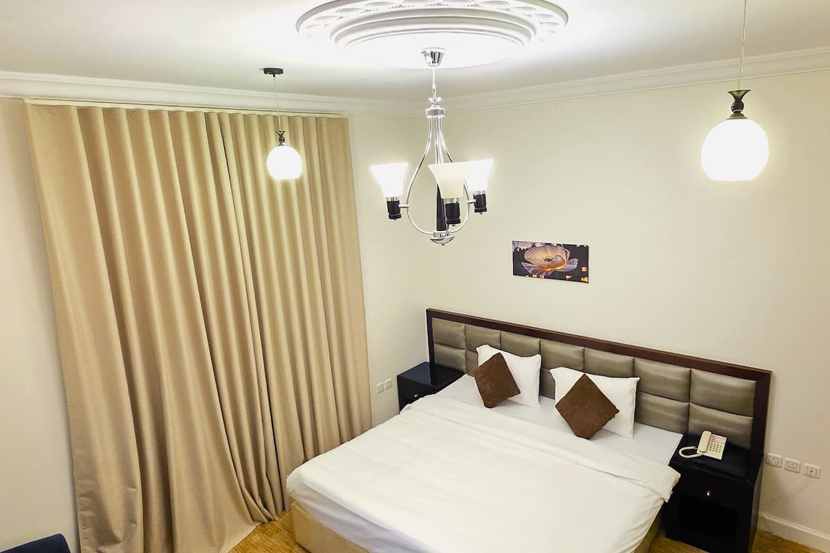 Superior Room, 1 Queen Bed, City View