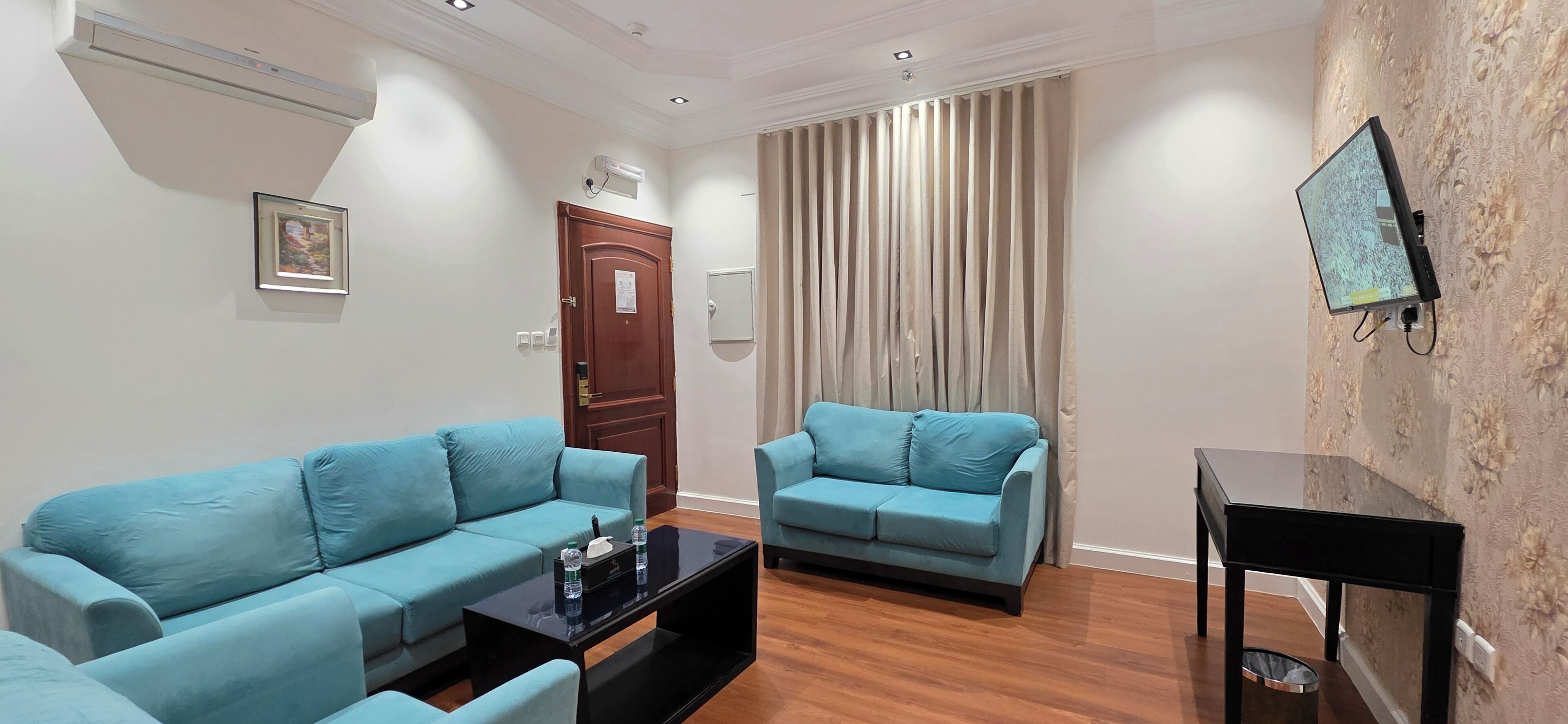 Familiesuite | Oppholdsområde | Peis