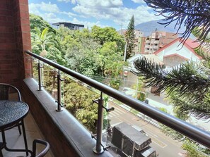 Property grounds - Modern, 3-bedroom, elegant apartment in the best location 402 (Medellín)