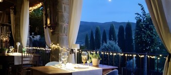 Apartment 'Granaio - Borgo Dolci Colline' with Private Pool, Wi-Fi & Air Conditioning