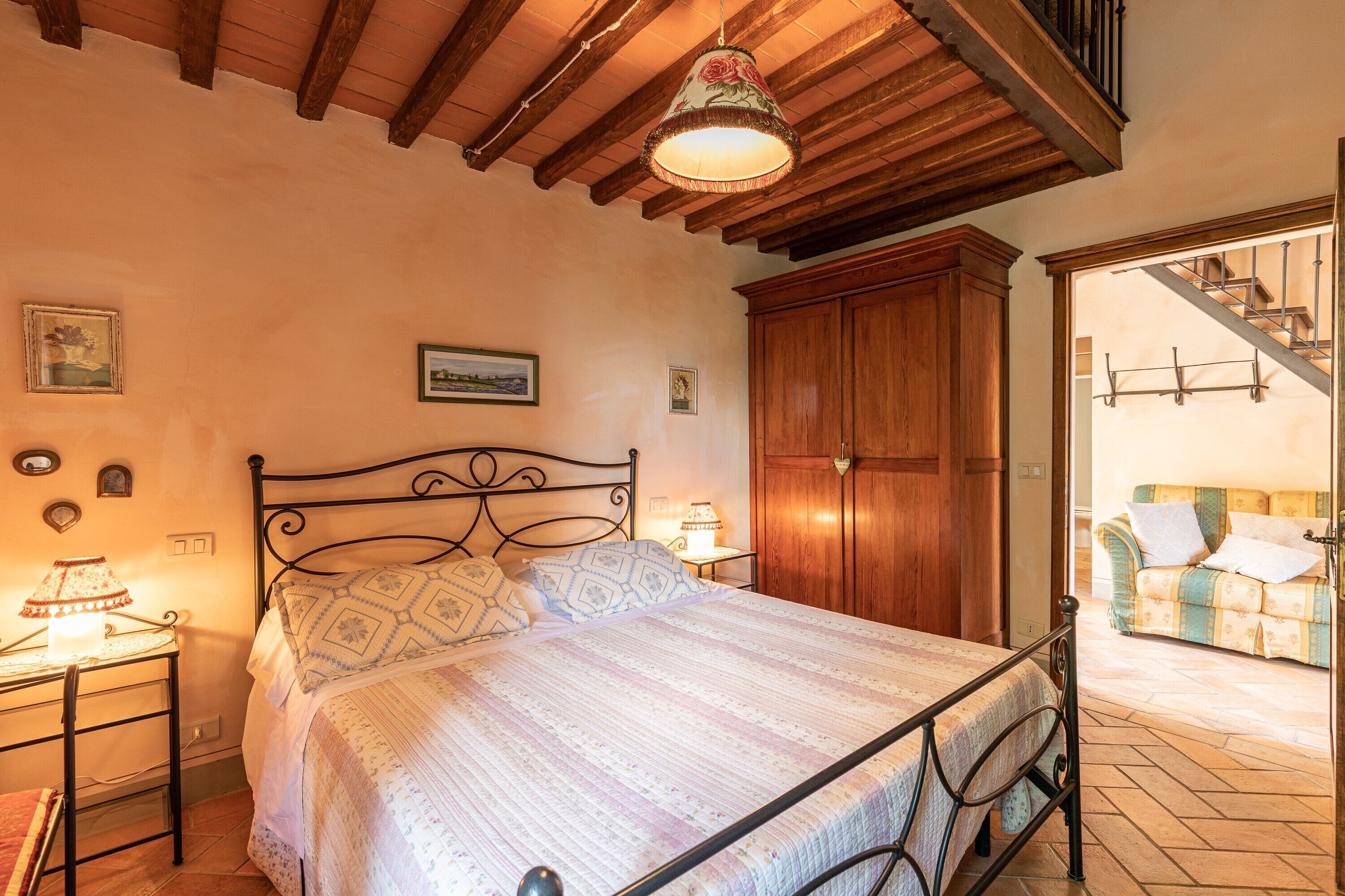 2 chambres, fer et planche à repasser, Wi-Fi, draps fournis