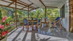 Unclassified image, 4 of 20, button - Tres Pipas-Mayor | Beachfront Arrecife, Wifi, AC (Punta Uva)
