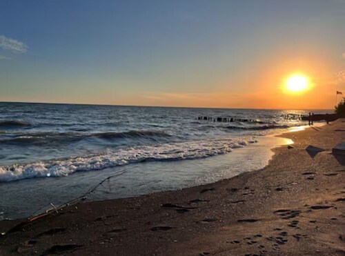 Private Lake Front Beach oasis