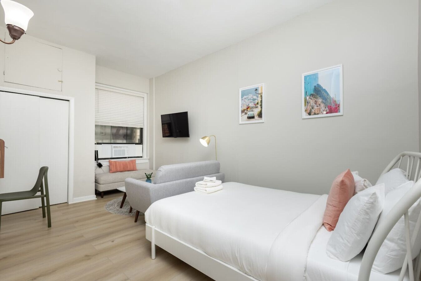 熨斗/熨衣板、WiFi、床单