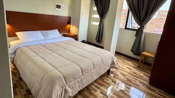 Habitación Confort, vista a la ciudad | Wifi gratis