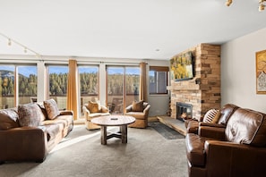 TV - Beaver Run Ski-In/Out|Stunning Mtn Views|Amenities (Breckenridge)