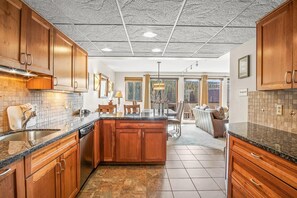 Interior - Beaver Run Ski-In/Out|Stunning Mtn Views|Amenities (Breckenridge)