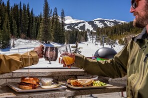 Outdoor dining - Beaver Run | Ski-In/out | Top Floor + Views (Breckenridge)