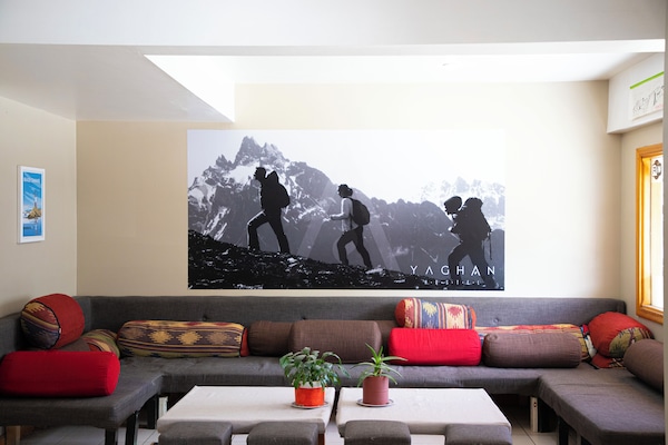 Kamar Quadruple Ekonomi | Area keluarga