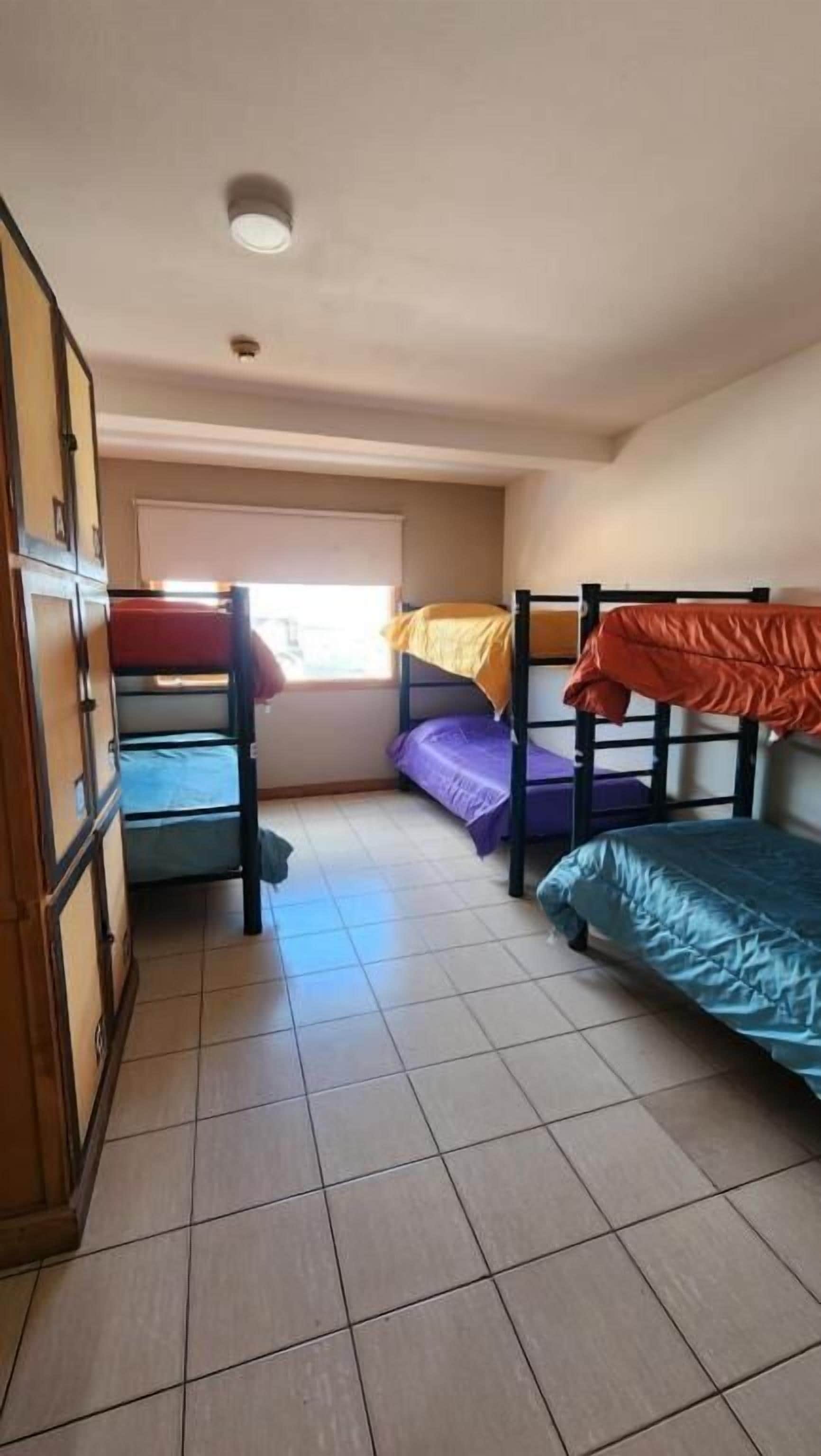 Shared Dormitory | Soundproofing, free WiFi