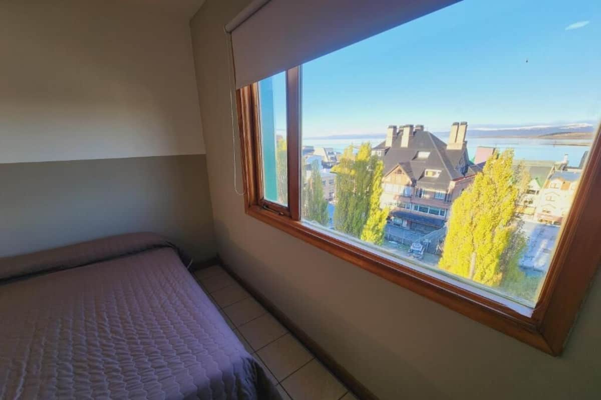 Literie hypoallergénique, chambres insonorisées, Wi-Fi gratuit