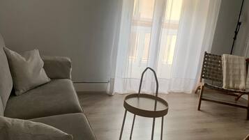 Departamento, 3 habitaciones | Área de sala de estar