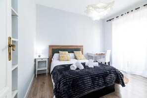 アパートメント 3 ベッドルーム | アイロン / アイロン台、WiFi (無料)