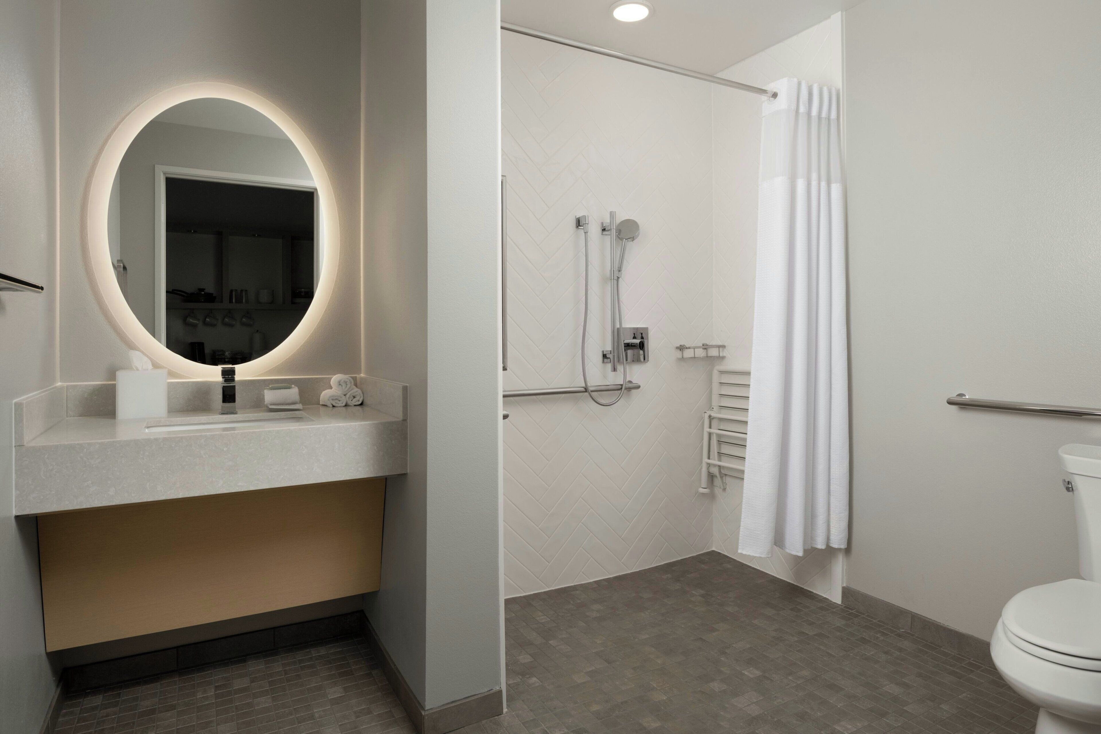 Suite, 1 Bedroom | Bathroom