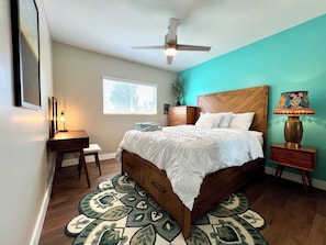 2 bedrooms, desk, iron/ironing board, free WiFi