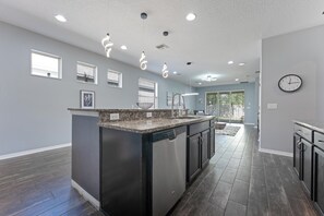 Interior - Comfort & Tranquility • Saint Cloud•Pool•Lake Nona (St. Cloud)