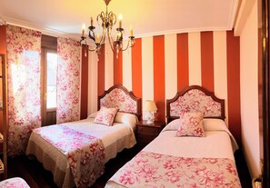 In-room safe, desk, iron/ironing board, travel cot